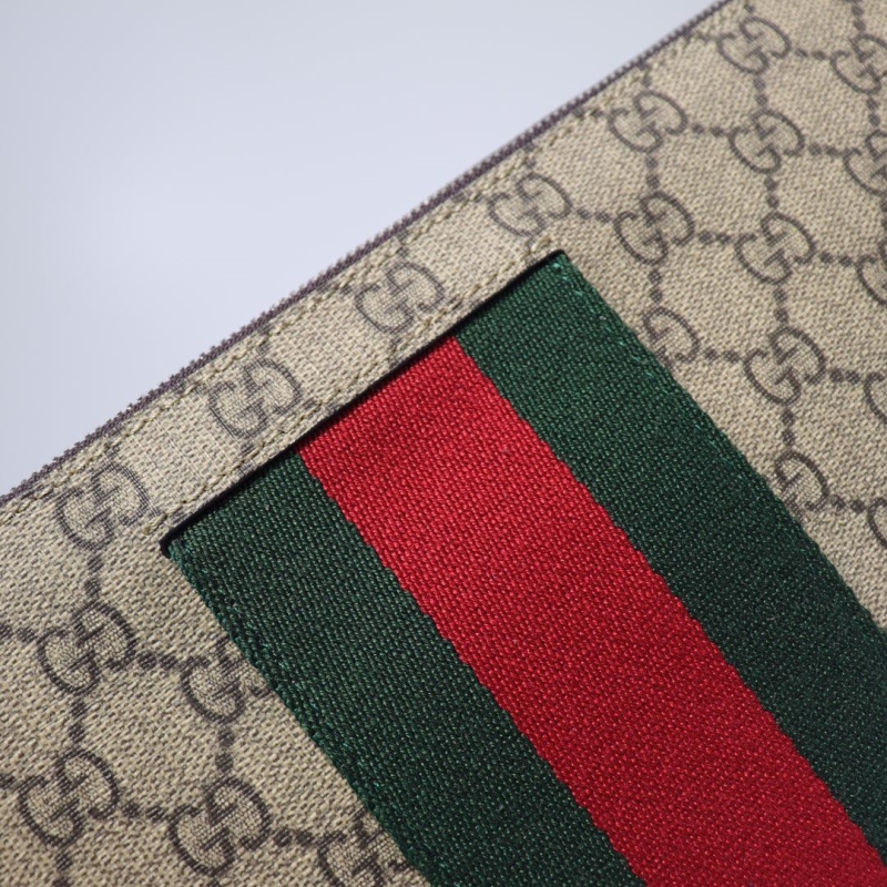 Gucci Clutch Bags